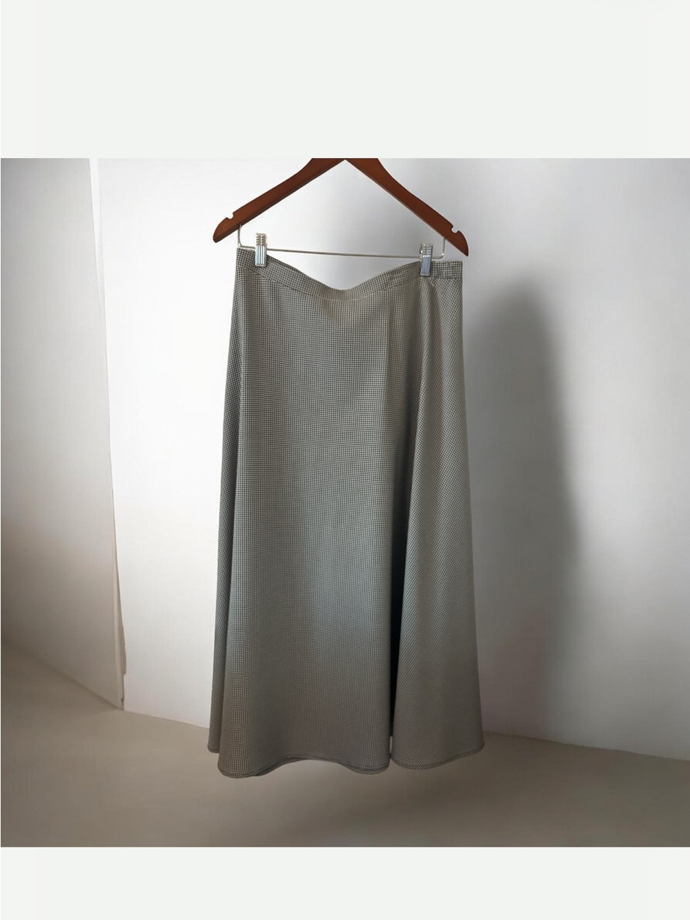 Women's A-Line Midi Skirt in Light Gray